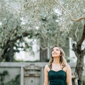 Meet your Posher, Daysi